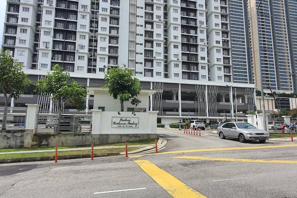Sri Petaling Bukit Jalil Pangsapuri